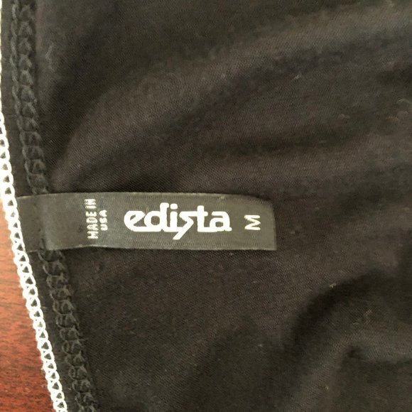 3/4 sleeve top with flower design NWOT - Picture 5 of 9